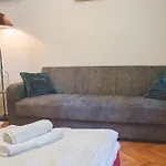 Pink Houdini Apartament *