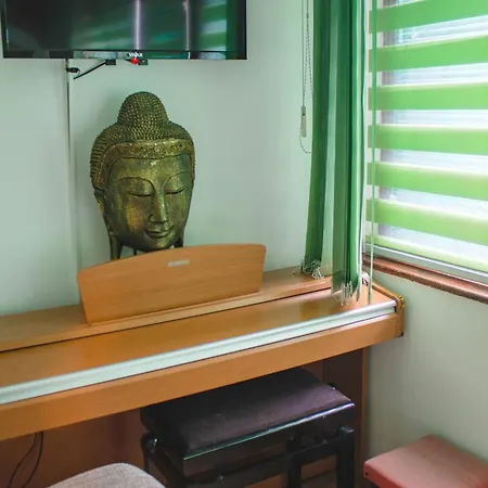 Pink Houdini Апартаменты Сараево